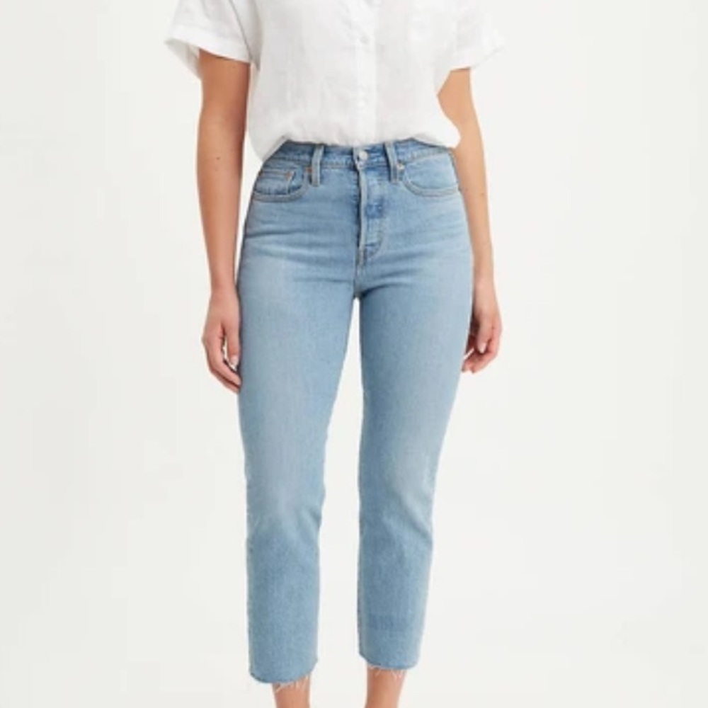 Levi Wedgie Fit Straight Jean
